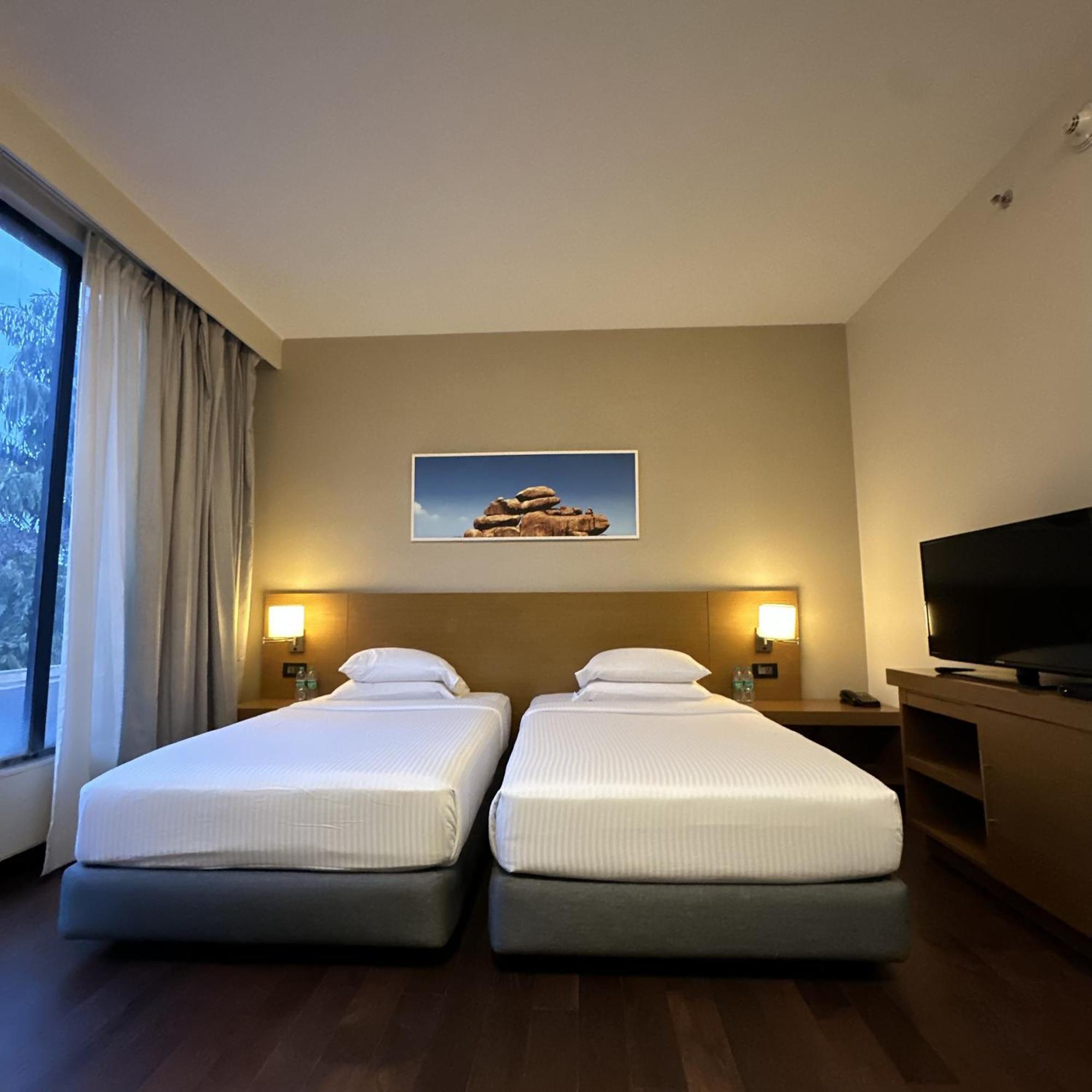 Hyatt Place Hampi Luaran gambar